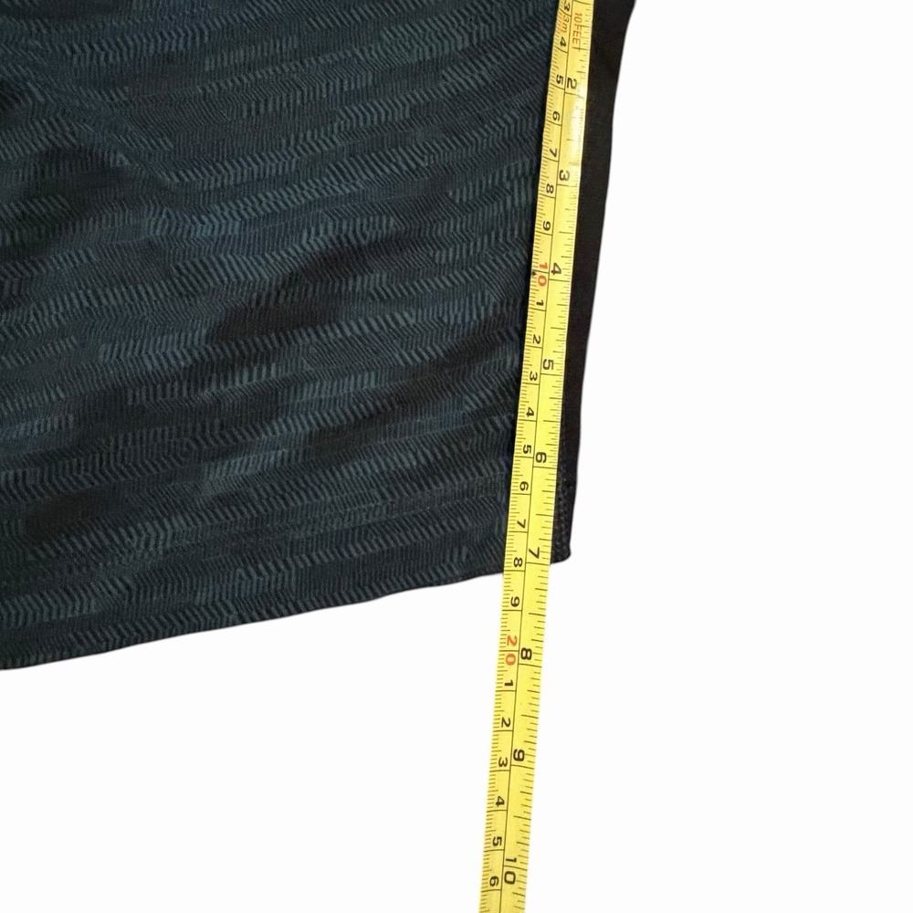 Lululemon T.H.E. 7" Lined Shorts Heathered Green & Black Men's Size M - Picture 7 of 7